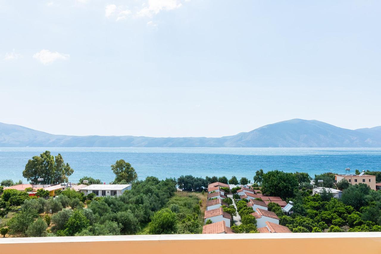 Hotel Dini Radhimë 外观 照片